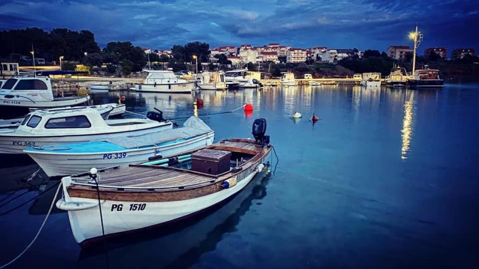 Apartment Adriana Povljana Dış mekan fotoğraf